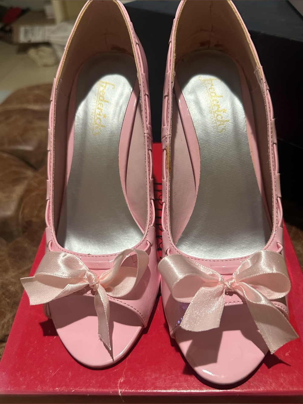 Frederick’s of Hollywood Pink patent Bow Peep-Toe Pumps -